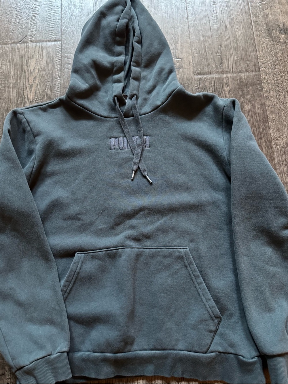 Puma Women’s Charcoal Gray Pullover Hoodie -M